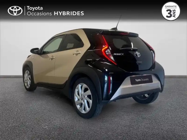 Toyota Aygo X 1.0 vvt-i 72ch design s-cvt — photo 2