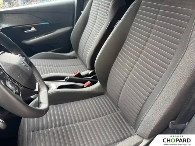 Peugeot 208 puretech 75 s&amp;s bvm5 — photo 11