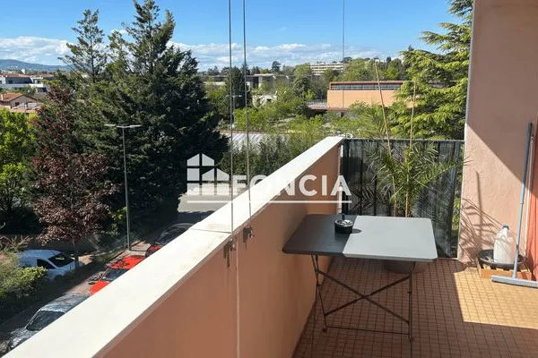 Appartement 5 pièces 104 m²