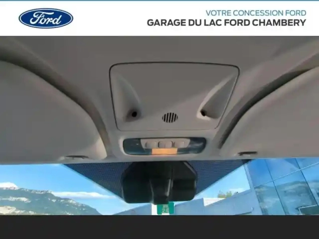Ford Transit Courier 1.0e 100ch stop&amp;start limited — photo 6
