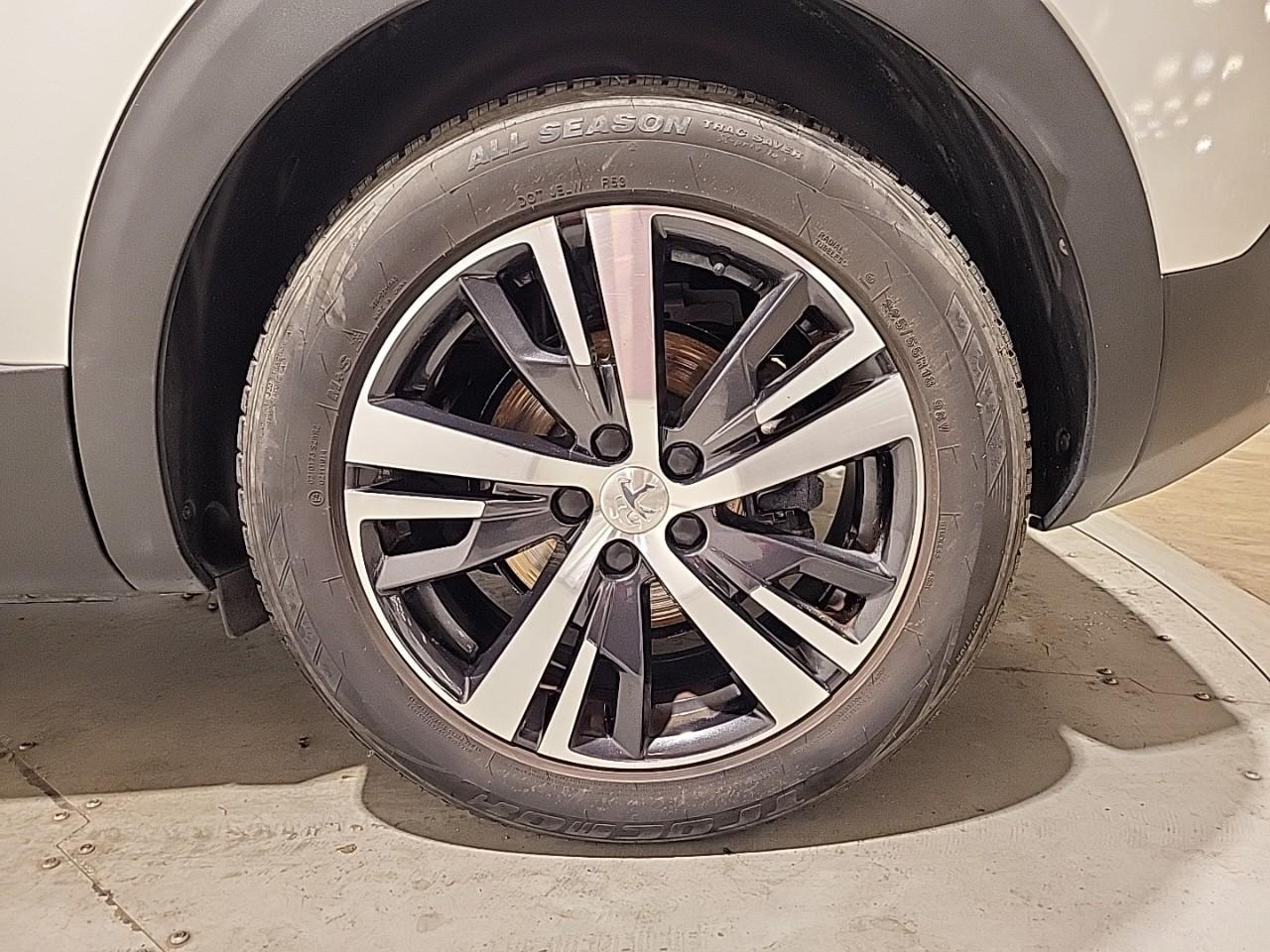 Peugeot 3008 puretech 130ch s&s eat8 allure — photo 16