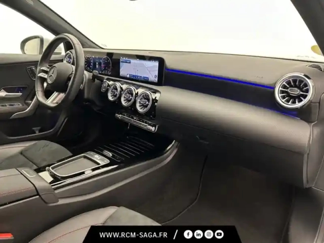 Mercedes Classe A 200 d amg line — photo 30