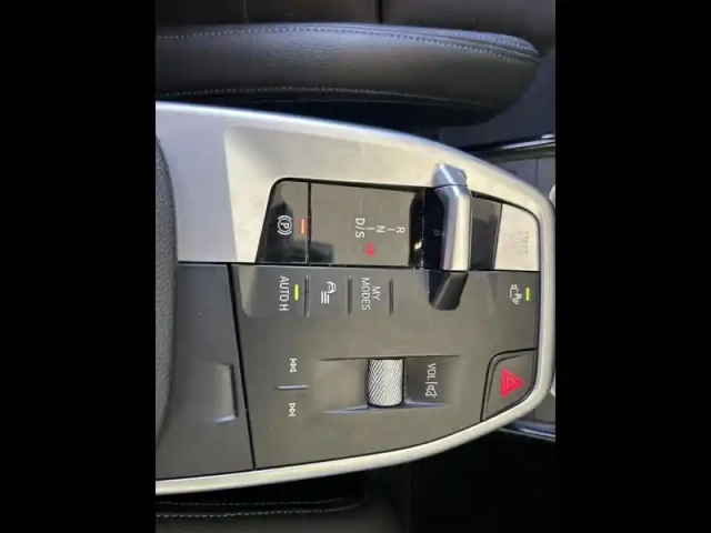 Bmw X1 sdrive18d 150ch m sport — photo 12