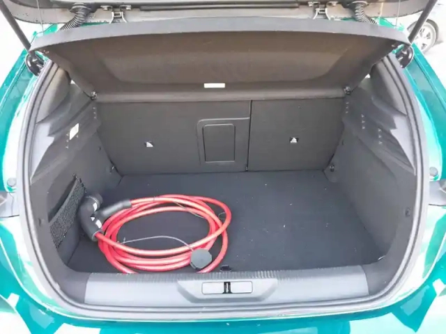 Peugeot 308 electrique 55 kwh 156ch — photo 13