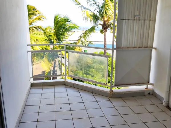 Grands T4 de 83m² - Résidence Les Baies Rose - Saint Pierre (Les Casernes)