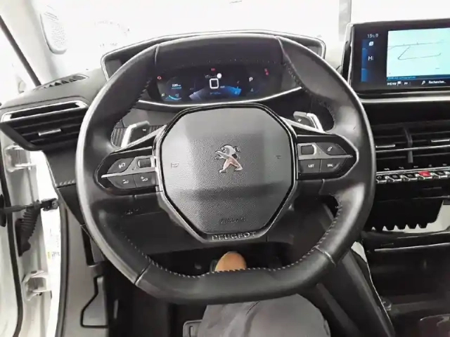 Peugeot 2008 bluehdi 130 s&amp;s eat8 — photo 81