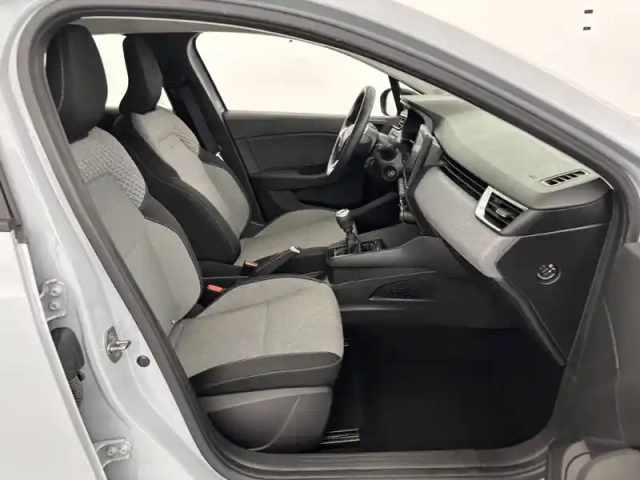 Renault Clio tce 90 — photo 23