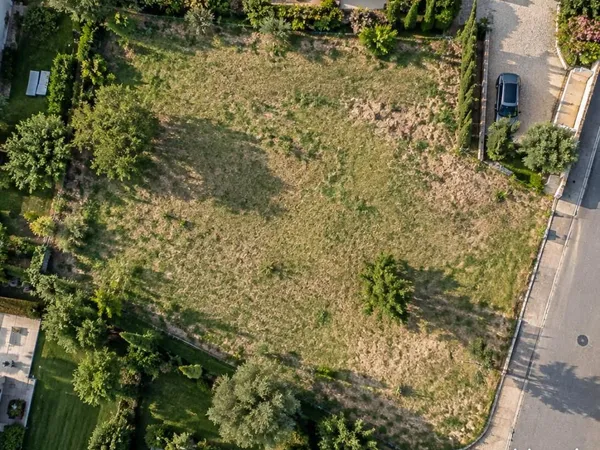 Terrain 450 m² La Bastide Des Jourdans