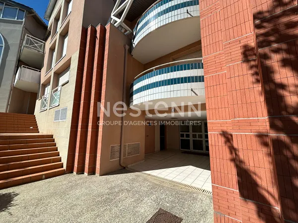 Appartement Toulouse 1 pièce de 19.86 m2 avec une place de parking dans une résidence sécurisée