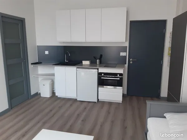 Studio meublé 22m3