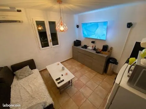 Appartement T2 1er étage 32m2 aux pennes Mirabeau