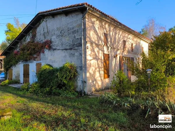 Maison de campagne proche de Coutras