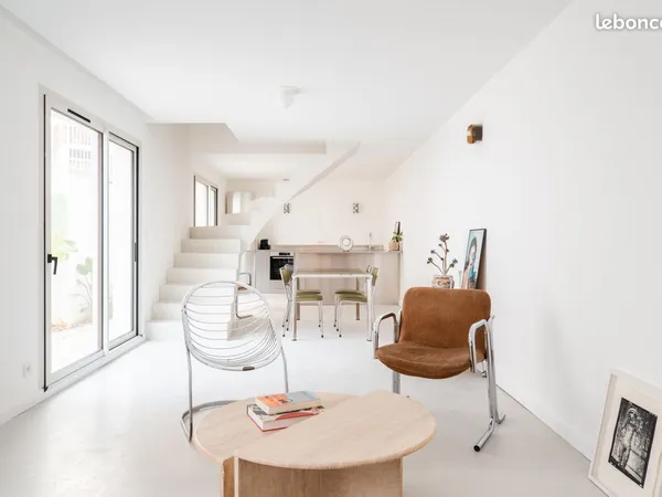 Maison rénovée avec extérieur - 85 m² - Marseille 7e
