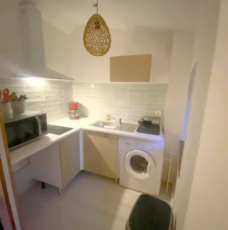 Studio mezzanine 1 pièce 25 m²