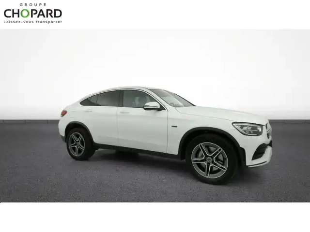 Mercedes Glc coupé 300 e 9g-tronic 4matic — photo 30