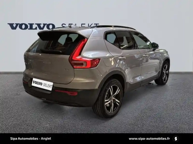 Volvo Xc40 b3 163 ch dct7 — photo 12