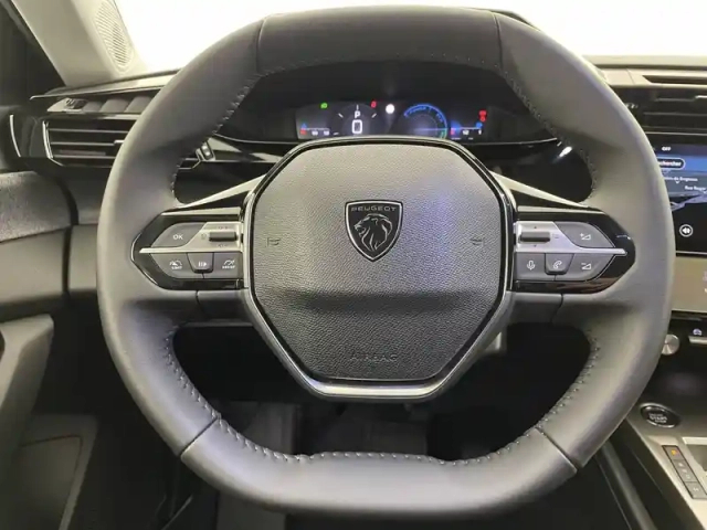 Peugeot 308 hybrid 145 e-dcs6 — photo 87