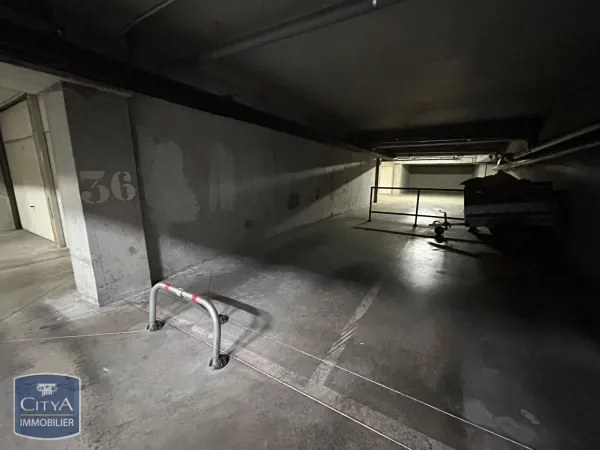 Stationnement Location Riom 70€