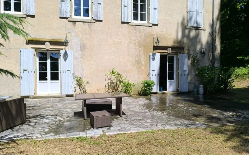Photo 6