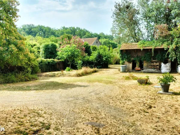 Maison 8 pièces 314 m²
