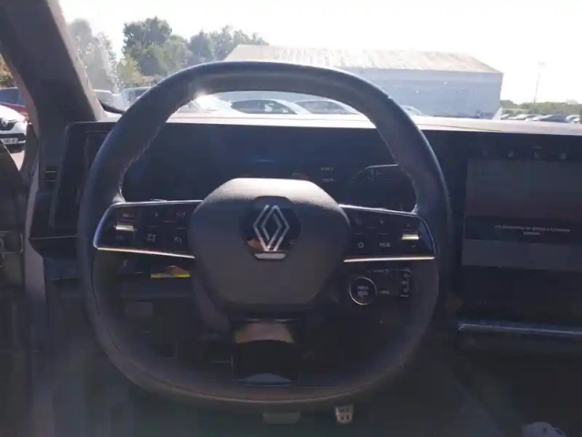 Renault Austral mild hybrid 160 auto — photo 21