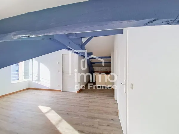 APPARTEMENT AMBERIEU EN BUGEY - 2 pièce(s) - 30 m2
