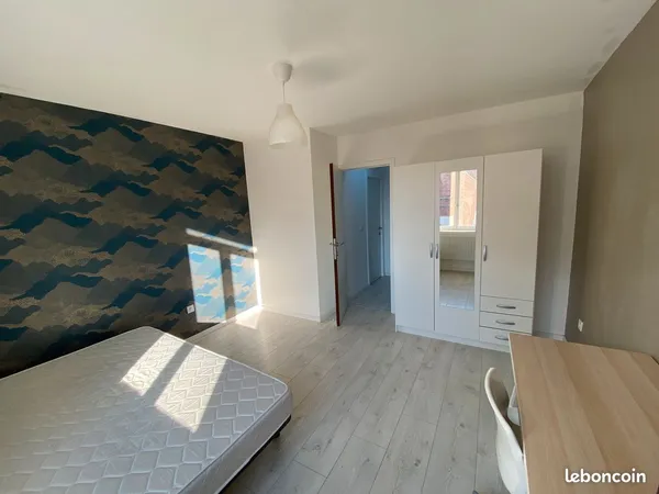 Colocation Lille proche fac de droit - Chambre 5
