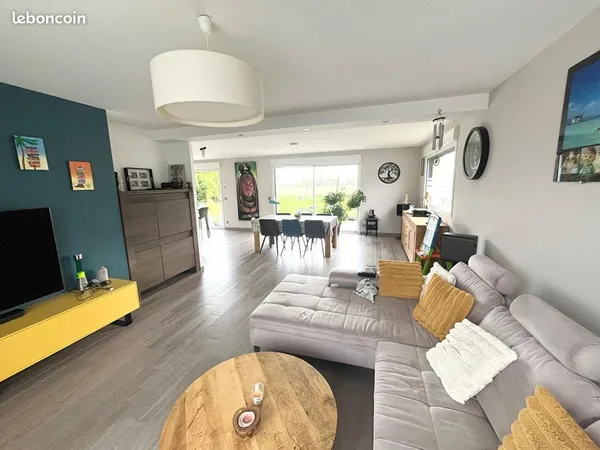 Pavillon 6 pièces 190 m²