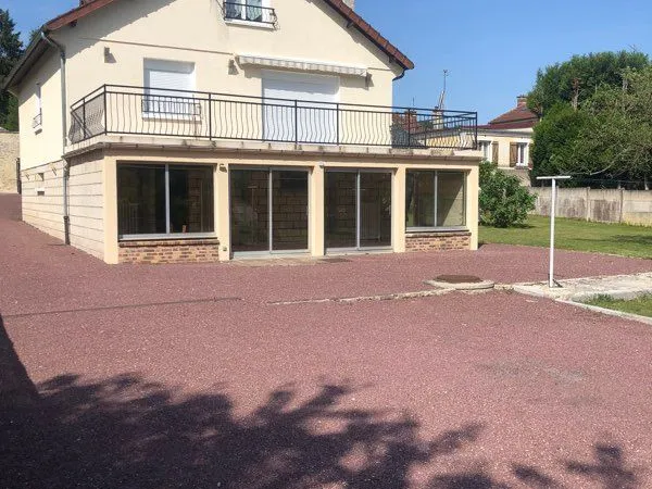 Beau Pavillon Rénové