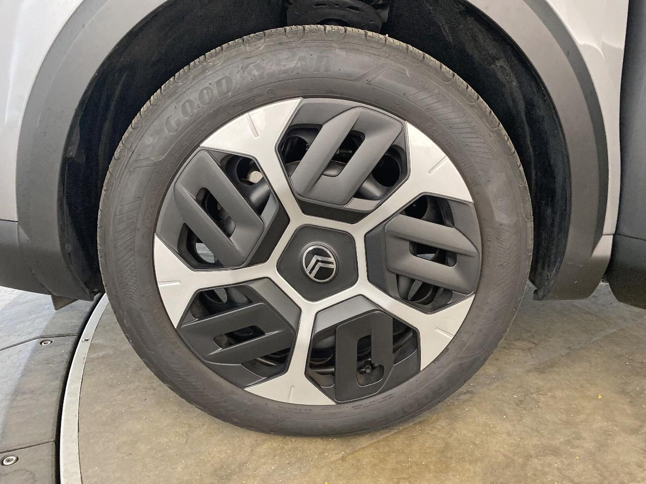 Citroën C4 hybride 136 e-dcs6 plus — photo 11