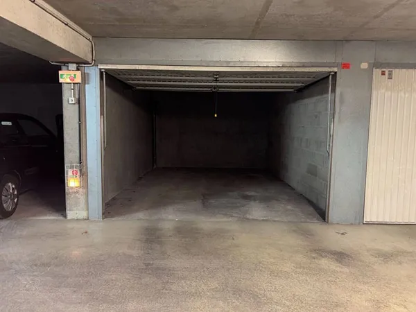 Garage et parking Vente Paris 40000€