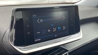 Peugeot 2008 1.2 PureTech 100ch S&S Active Pack — photo 13