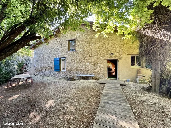 Grange 6 pièces 157 m²