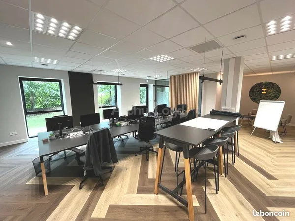 Bureaux 221 m²