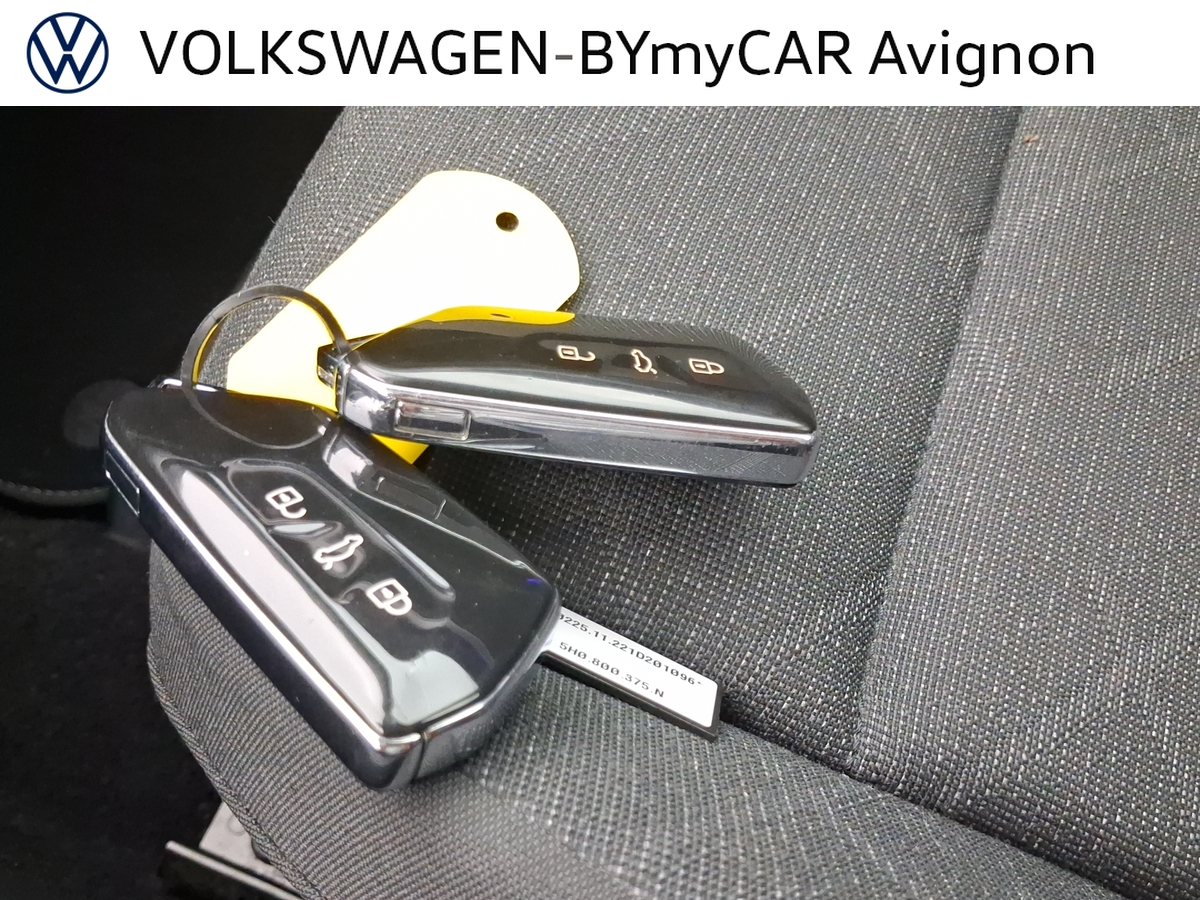 Volkswagen Golf 1.0 eTSI OPF 110 DSG7 — photo 40