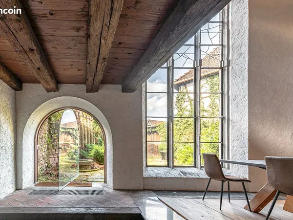 Propriété 8 pièces 633 m²