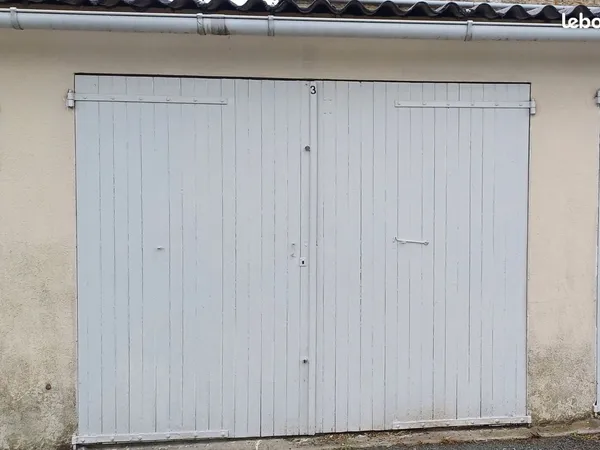 Garage à louer - Niort (Avenue Normandie Niemen)