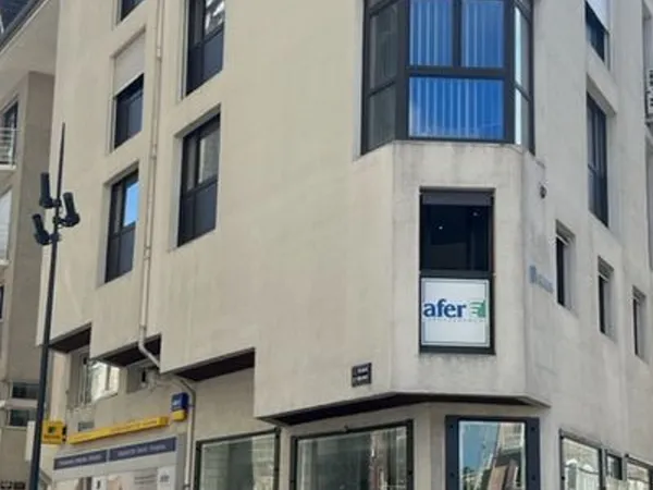Local commercial 86 m²