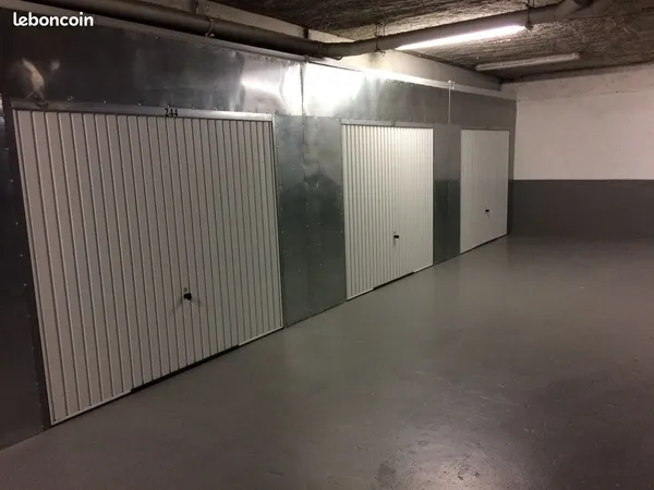 Box 14m² à plaisir 78370 (proche gare plaisir grignon)