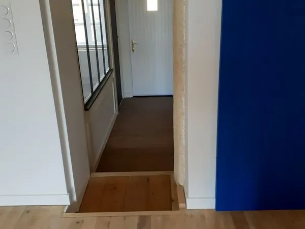 Vous serez charmé par cette maison atypique, très bien isolée