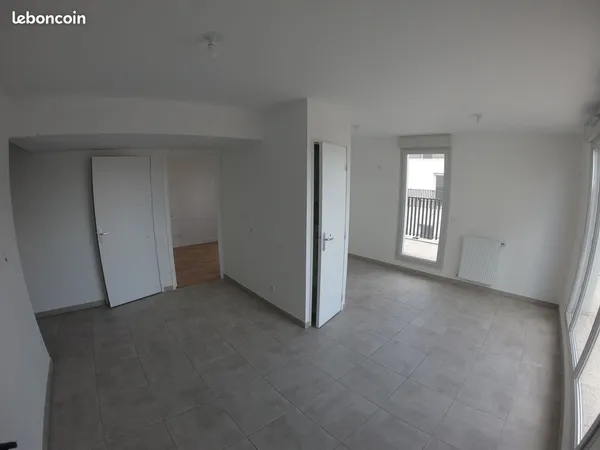 Location Appartement T3 avec Terrasse + Garage Fermé