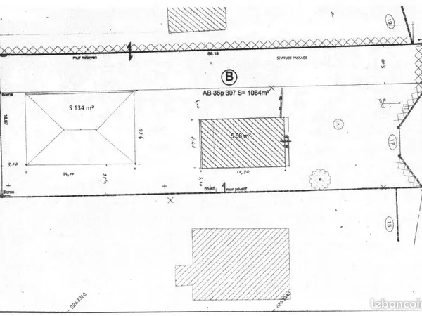 : Rare - Terrain de 1 064 m² proche La Ramée avec 2 bâtis (fort potentiel)