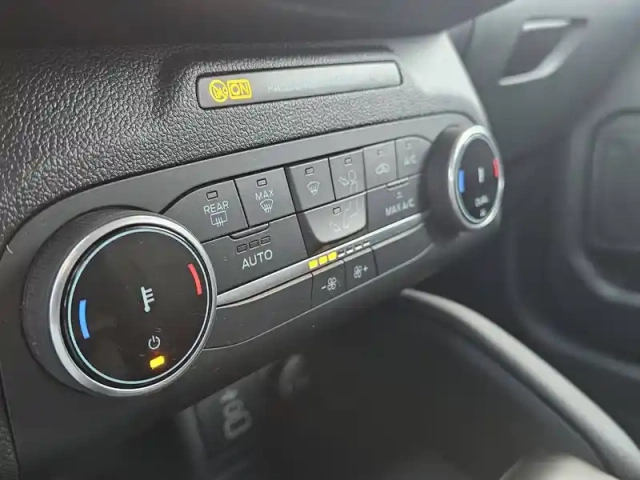 Ford Kuga 2.5 duratec 225 phev powershift — photo 55