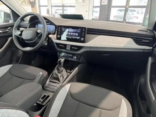 Skoda Kamiq 1.0 tsi evo 2 116ch clever edition dsg7 — photo 12