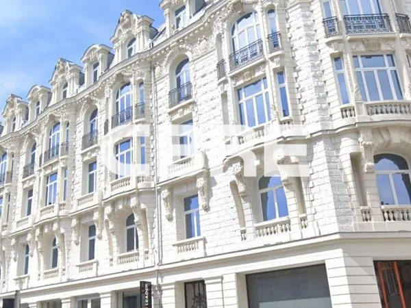 Bureaux 264 m²