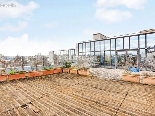 Bureaux 4 056 m²