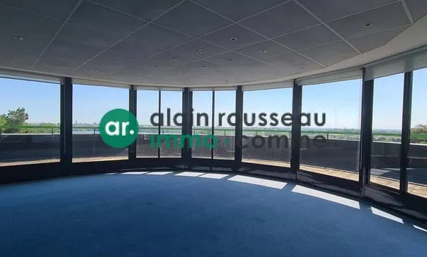 Bureaux 286 m²