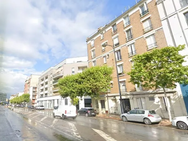 Local commercial 70 m²