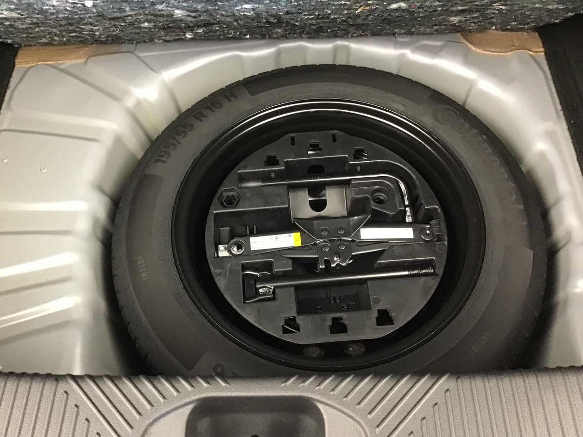 Renault Clio 6 — photo 28