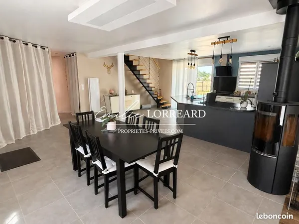 Maison 7 pièces 160 m²